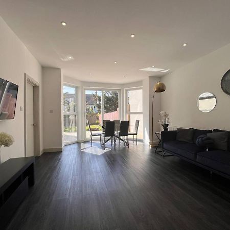 Star London Finchley Road 3-Bed Oasis With Garden Aparthotel Esterno foto